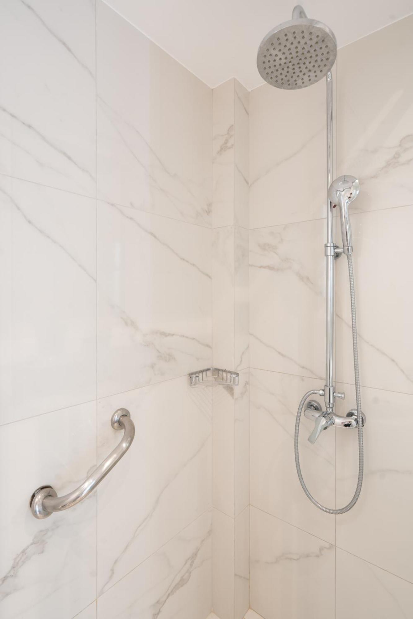 Sophisticated Modern Apt In Athens Center Zewnętrze zdjęcie