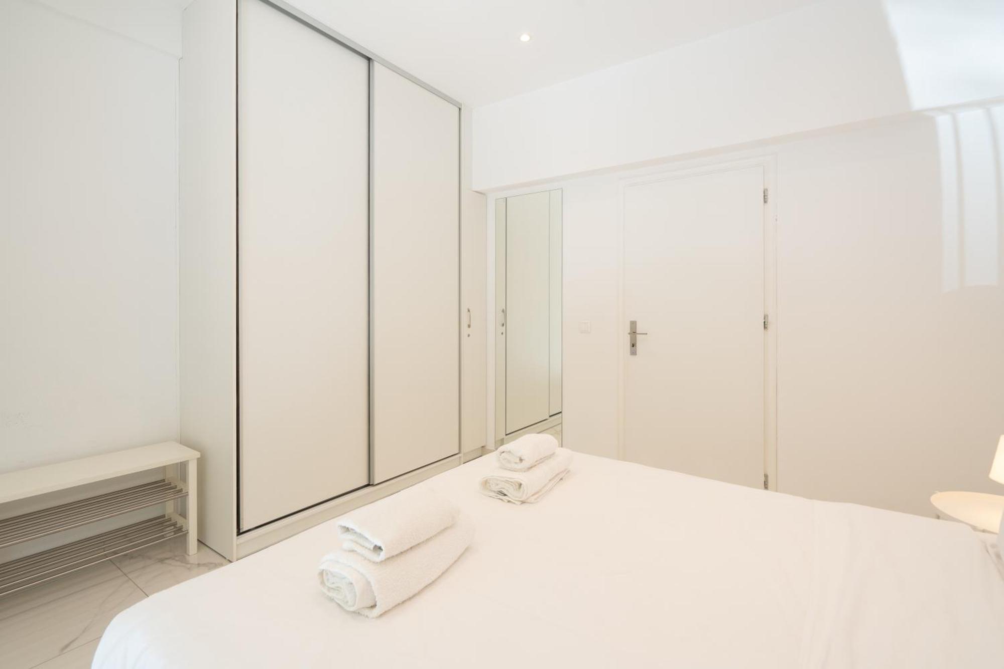 Sophisticated Modern Apt In Athens Center Zewnętrze zdjęcie