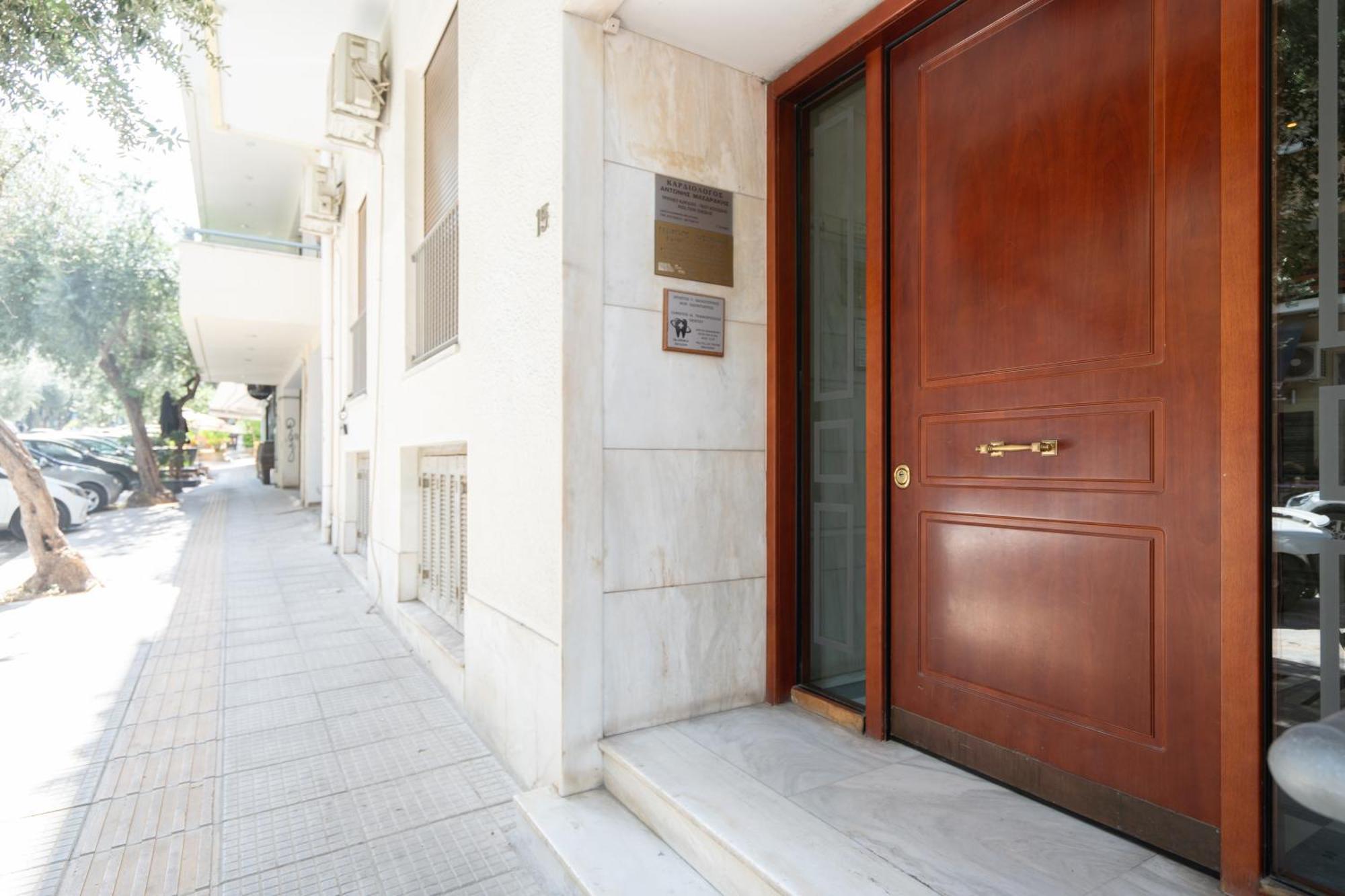 Sophisticated Modern Apt In Athens Center Zewnętrze zdjęcie